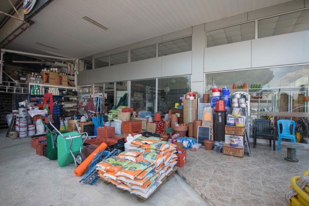 Su tesisat dükkanı ve servis hazırlığı